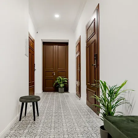 Апарт-отель Rigaapartment Elizabetes 22 Self-service